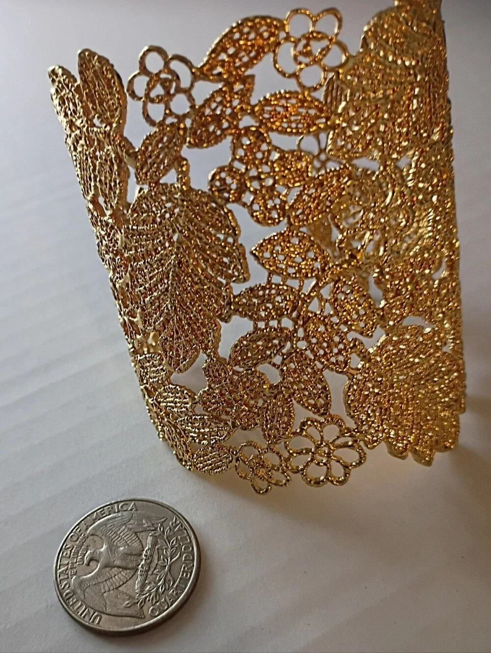 Stella And Dot "Chantilly Lace" Cuff Bracelet - Picture 3 of 7